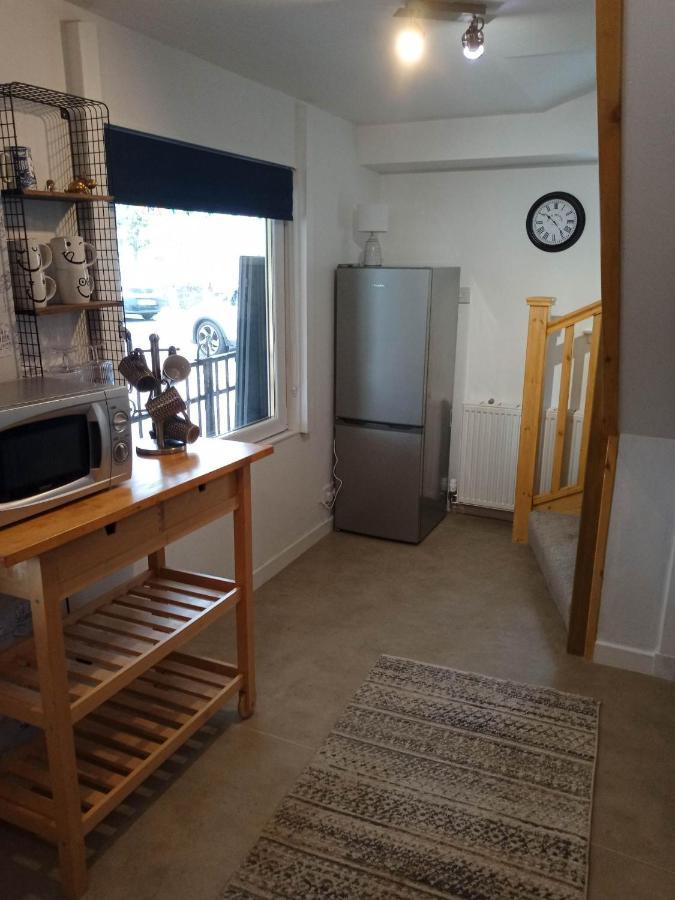 2 Bedrooms Sleeps 4 Free Wifi Parking Outdoor Area Holiday home Lundin Links